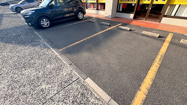 フタミ薬局新南陽店の駐車場
