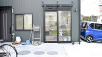 有限会社薬局くすりやオリーブの入口