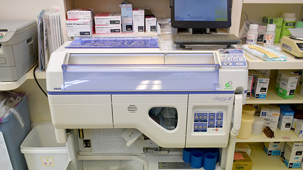 平成堂薬局瀬高店の調剤器具