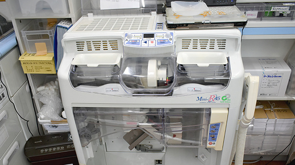 小野島薬局の調剤器具