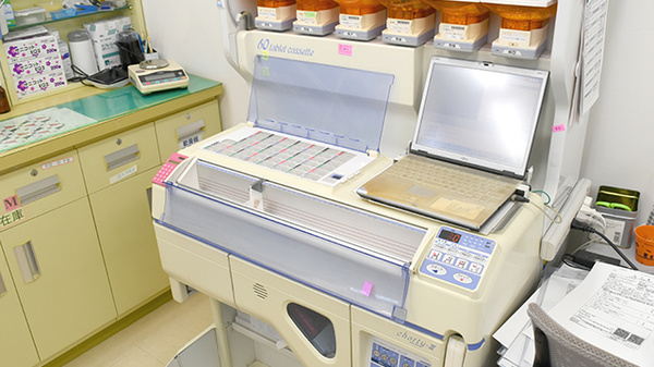 ウイング薬局の調剤器具