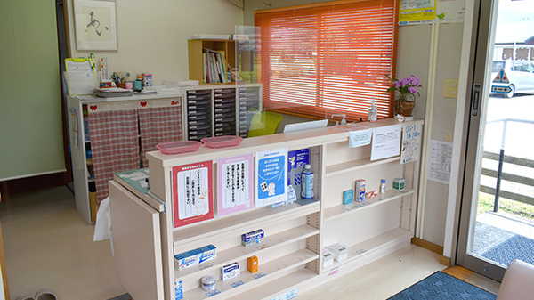 あい調剤薬局の受付/カウンター