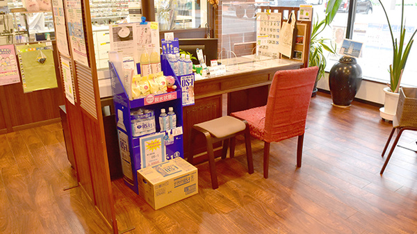 タバタ薬局高見馬場店の受付/カウンター