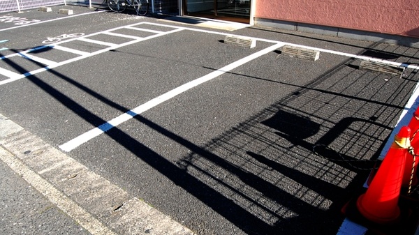 すまいる薬局の駐車場