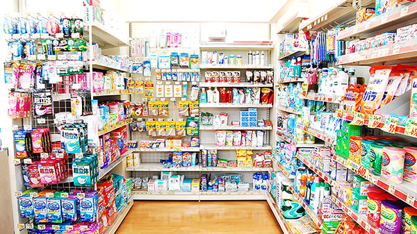 ノムラ薬局　東中野店の雑貨品