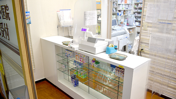 バンビー薬局ニュー新橋ビル店の受付/カウンター
