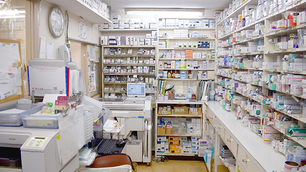 バンビー薬局ニュー新橋ビル店の調剤室