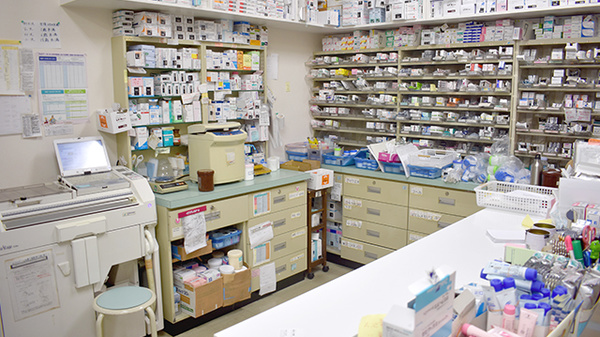 バンビー薬局大井町店の調剤室
