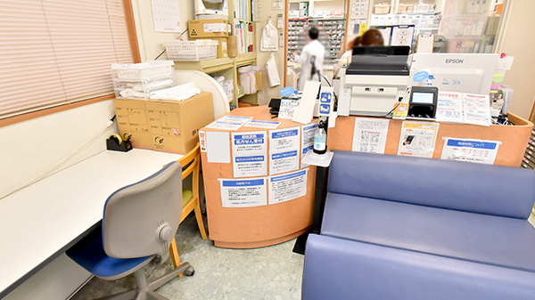薬のヒグチ薬局 北八王子店の受付/カウンター