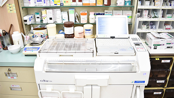 ひまわり薬局茅場町店の調剤器具