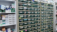 まつもと薬局の薬棚