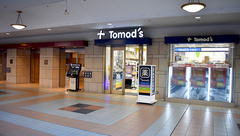 薬局トモズ恵比寿ガーデンプレイス店の外観