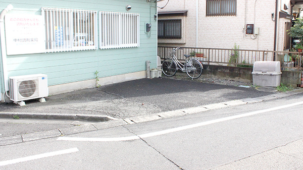 中村調剤薬局の駐車場