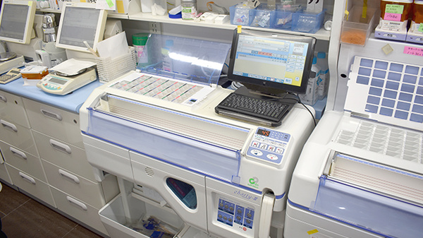 田無本町調剤薬局の調剤器具