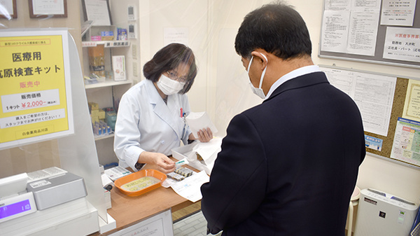 白金薬局品川店の服薬指導対応
