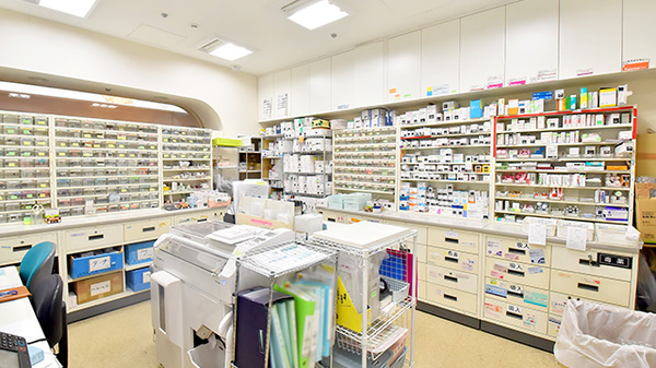 薬ヒグチ調剤薬局 ニューオータニ店の調剤室