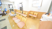 薬局メディクス 吉祥寺店の待合スペース
