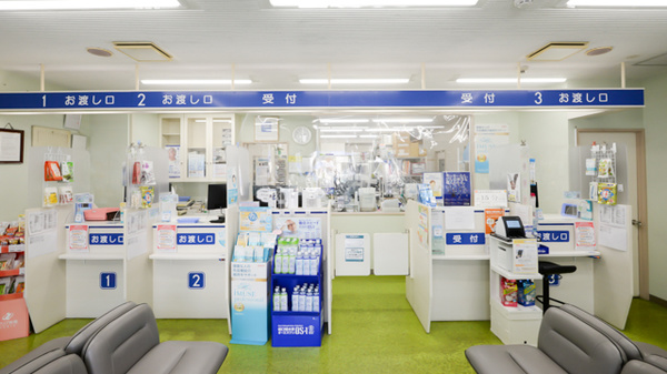 クオール薬局大塚１号店の受付/カウンター