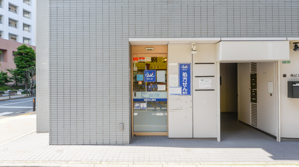 クオール薬局練馬店の入口