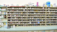 ハッピー薬局鴨島店の薬棚