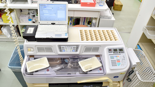 ハッピー薬局鴨島店の調剤器具