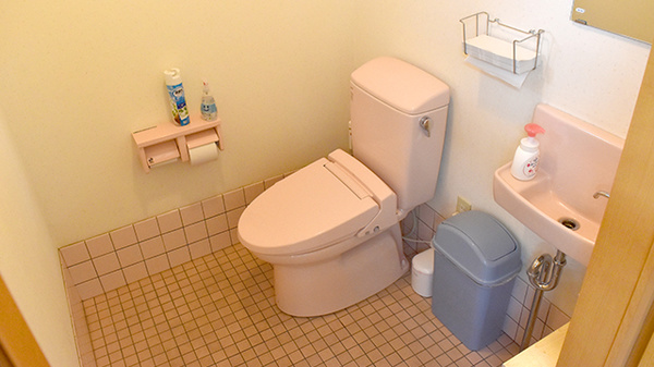 ハッピー薬局三野店のお手洗い