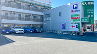 鈴鈴薬局の駐車場