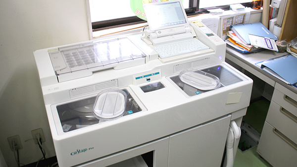 セイムスケヤキ薬局の調剤器具