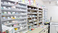とちの木薬局文化橋店の薬棚