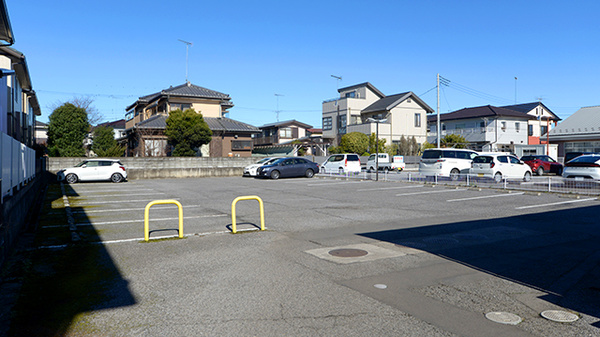 クオール薬局　雨ヶ谷店の駐車場