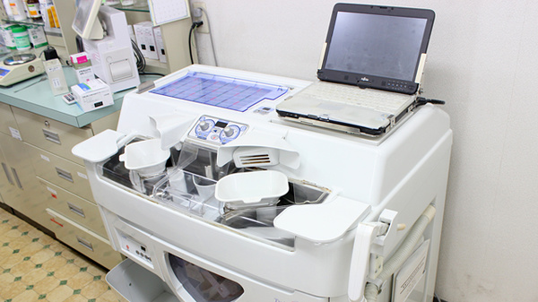 とちぎ薬局　本店の調剤器具