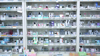 とちぎ薬局　瑞穂野店の薬棚