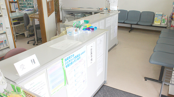 ハーブ薬局の受付/カウンター
