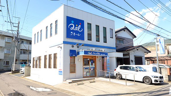 クオール薬局　小山城東店の外観