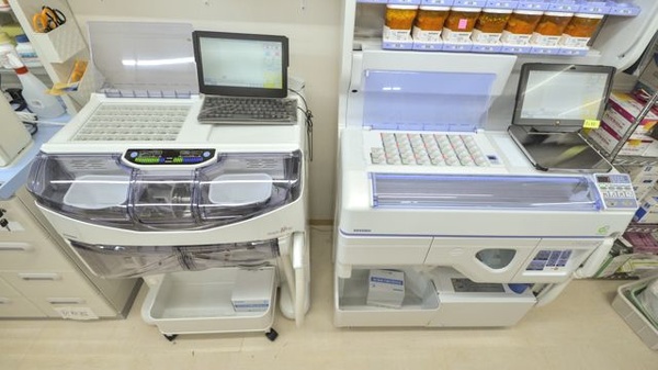ひばり調剤薬局の調剤器具