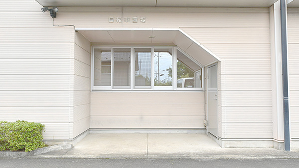 ひばり薬局　藤岡店の駐輪場