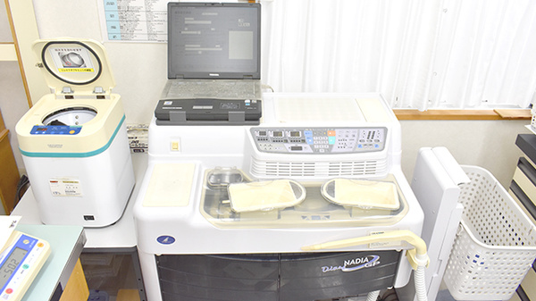 南河内調剤薬局の調剤器具