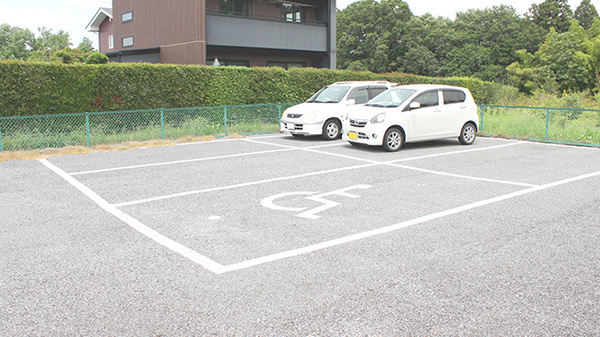 ペパーミント薬局の駐車場