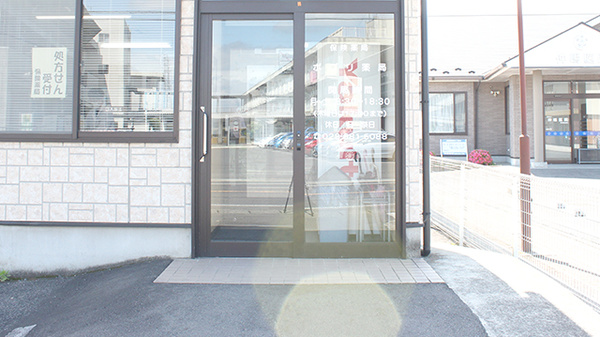 ポプリ薬局の入口
