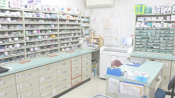 ライム薬局の調剤室