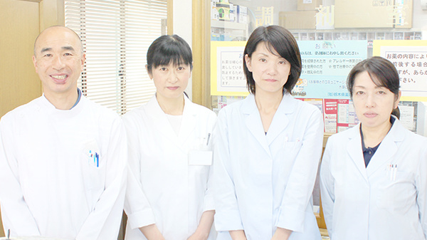 ワイアンドワイ薬局の薬剤師/スタッフ