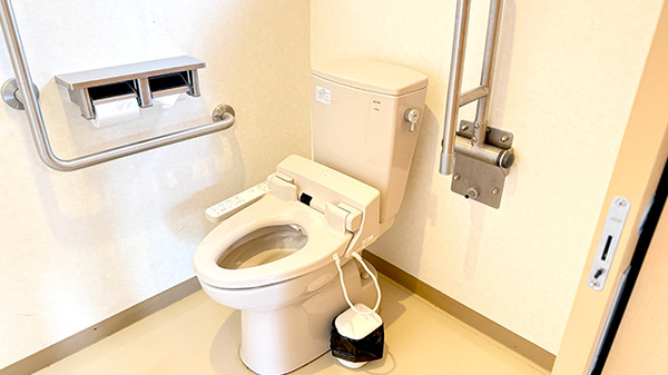 花・花薬局岩曽店のお手洗い