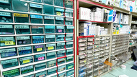 銀星薬局　西口店の薬棚