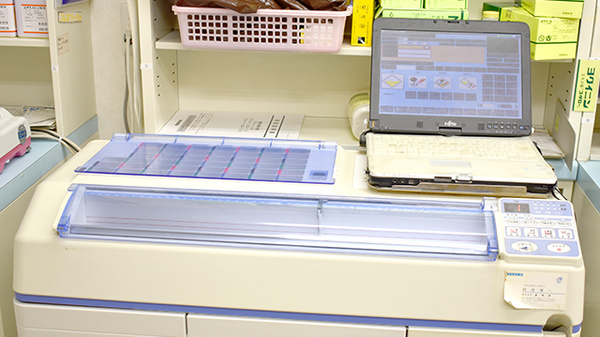 栗の木薬局の調剤器具