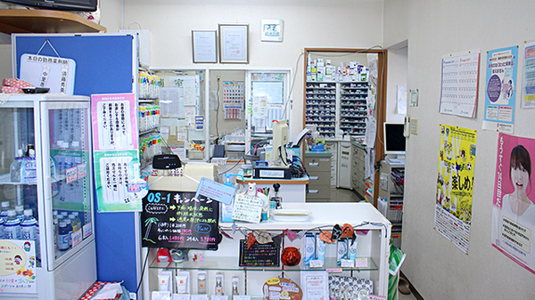 中央薬局　江曽島店の受付/カウンター