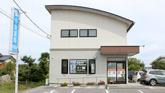 中央薬局　寺内店の外観