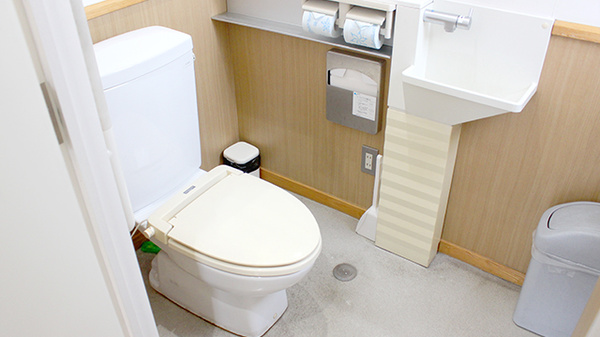 平田薬局のお手洗い