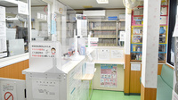 ぷれも薬局六条店の受付/カウンター
