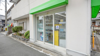 オクノ薬局の入口