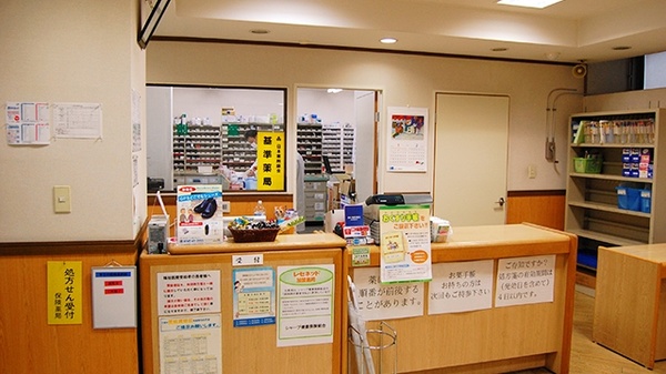 サン薬局　三郷店の受付/カウンター